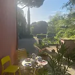 Villa Rosella Alt