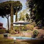 Villa Rosella Alt