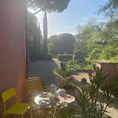 Villa Rosella Alt
